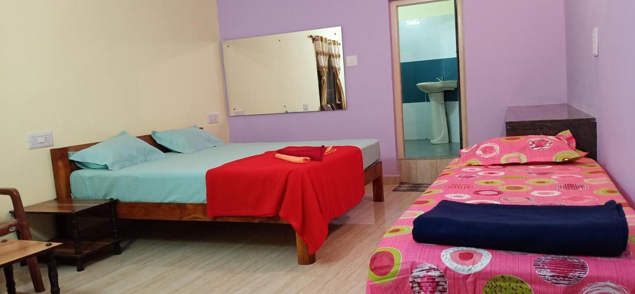 Gopi Plantation Homestay Hampi Extérieur photo